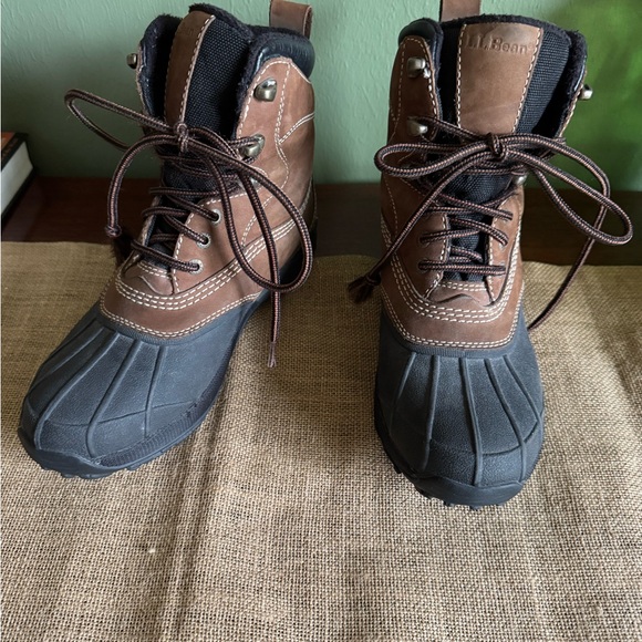L.L. Bean Women’s Storm Chaser Boot 8 1/2 Medium Outdoor Hiking - Picture 1 of 8